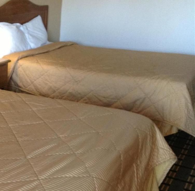 Americas Best Value Inn Elizabethtown Phòng bức ảnh